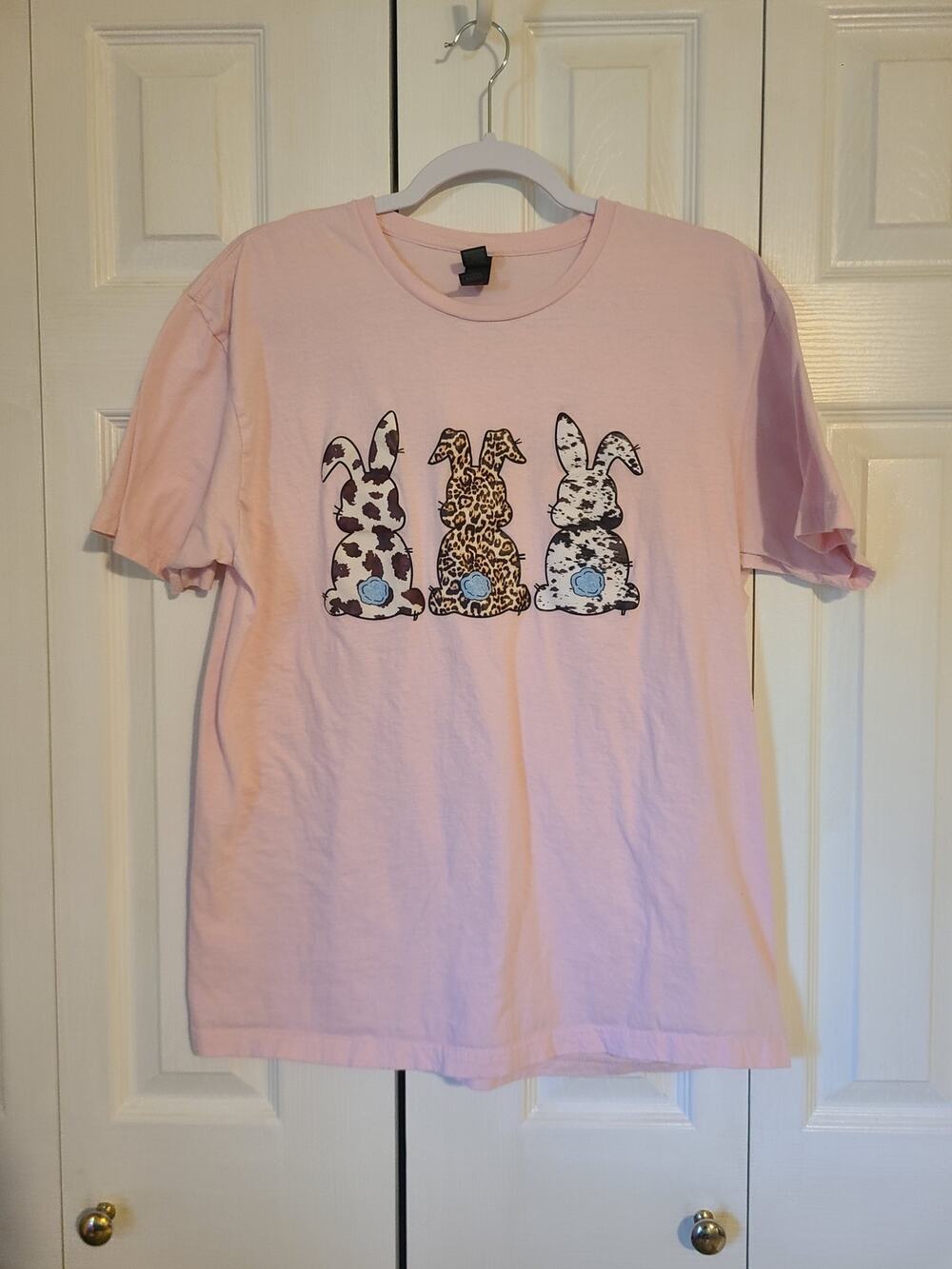 Gildan large women's light pink tee